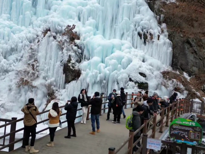 아름다운 빙벽과 함께 즐기는 겨울 축제 - 어비계곡 겨울나라 홍보영상